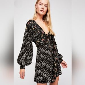 Free People Black And White Dress. Size L